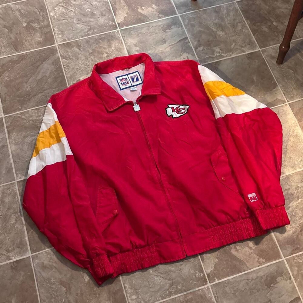 Vtg 90s NFL Kansas City Chiefs red logo 7 windbreaker zipup, no flaws, size XL!